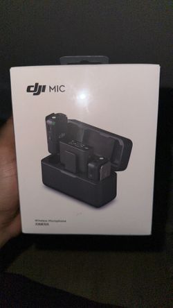 DJI lavalier microphones (2 TX + 1 RX + charging case