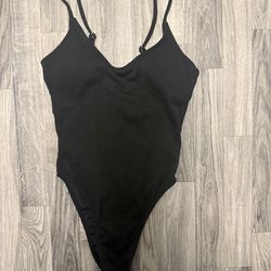 Padded one piece all black swimwear (never used) size S