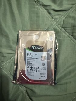 Seagate - ST8000NM000A Exos 7E8 8TB Hard Drive SATA