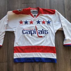 Washington Capitals 2011 Winter Classic Reebok Jersey Small 