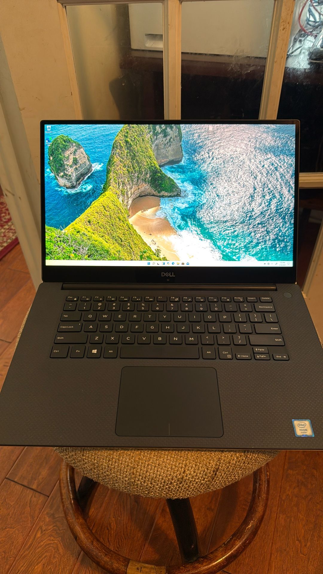 Dell Precision 5530 Xeon Laptop