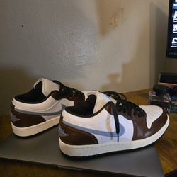 Jordan's Retro Mocha Grey