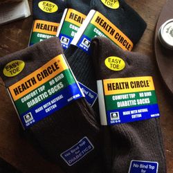 5-Pair Health Circle Diabetic Socks 3-Black/2-Brown Color 