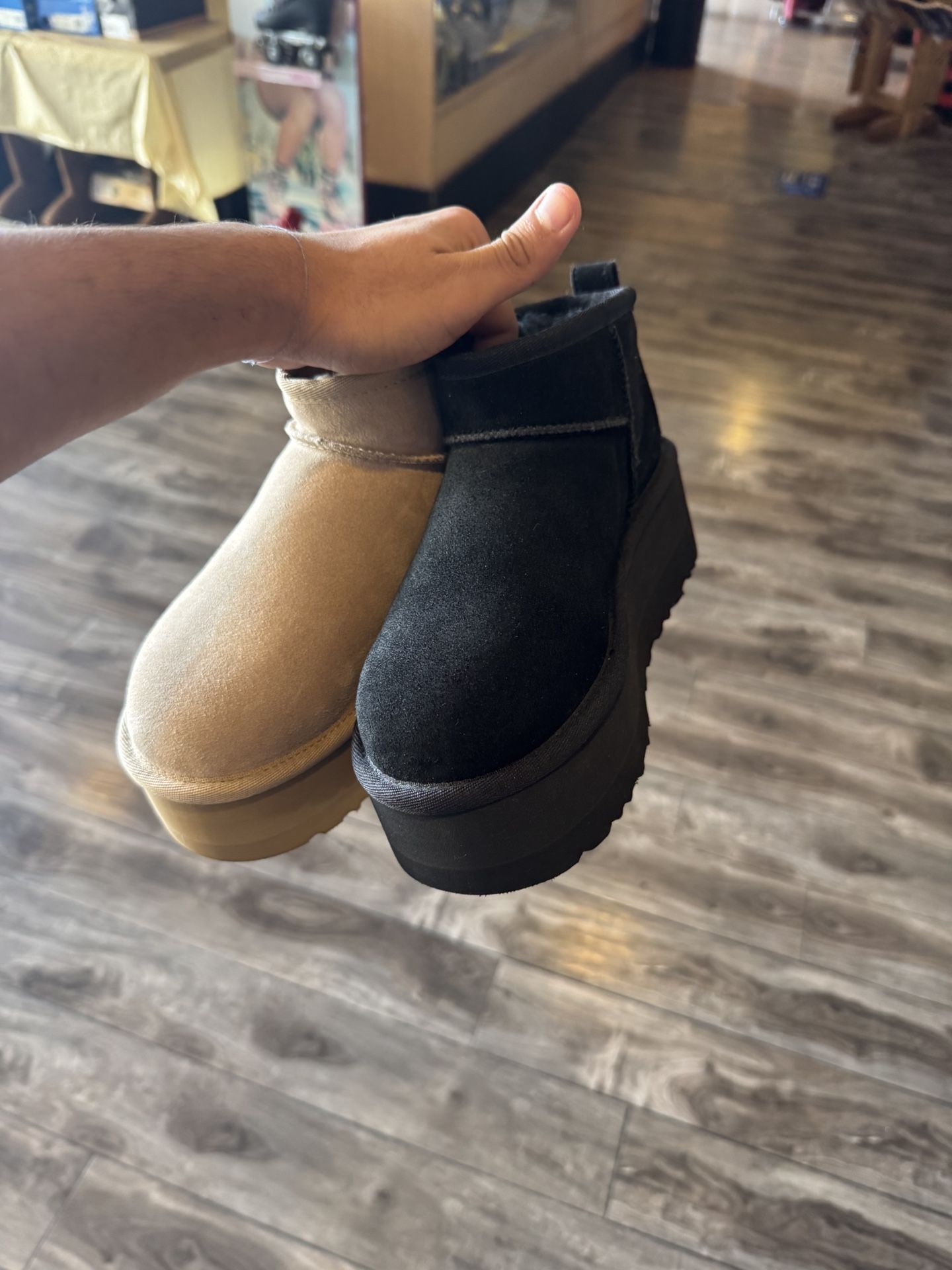 Uggs Women Ultra Mini Classic Platform