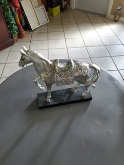 Horse of Silver Tone Beautiful