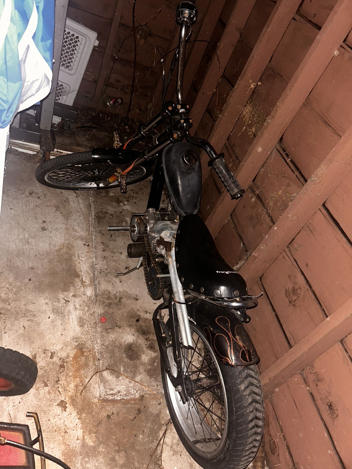 Chopper Motor Bike