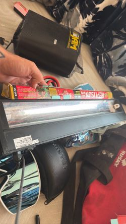 Reptile cage light
