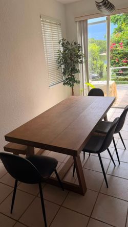 of 4 Target Modern Dining Chairs – Black Faux Leather