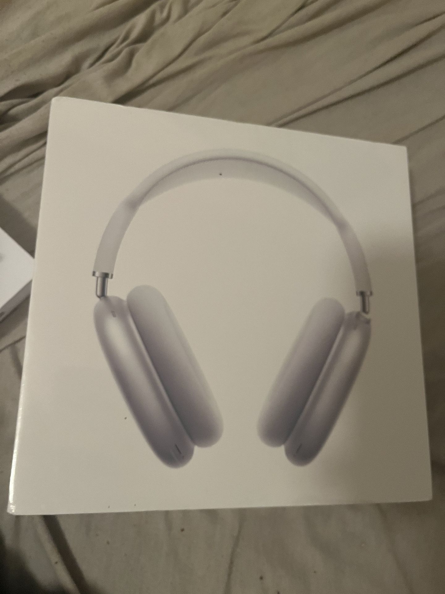 Airpod Maxes