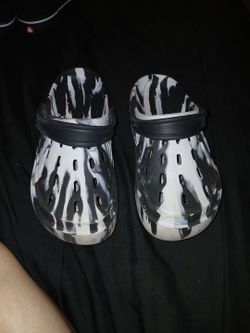 Sketchers shoes