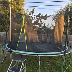 14 ft trampoline