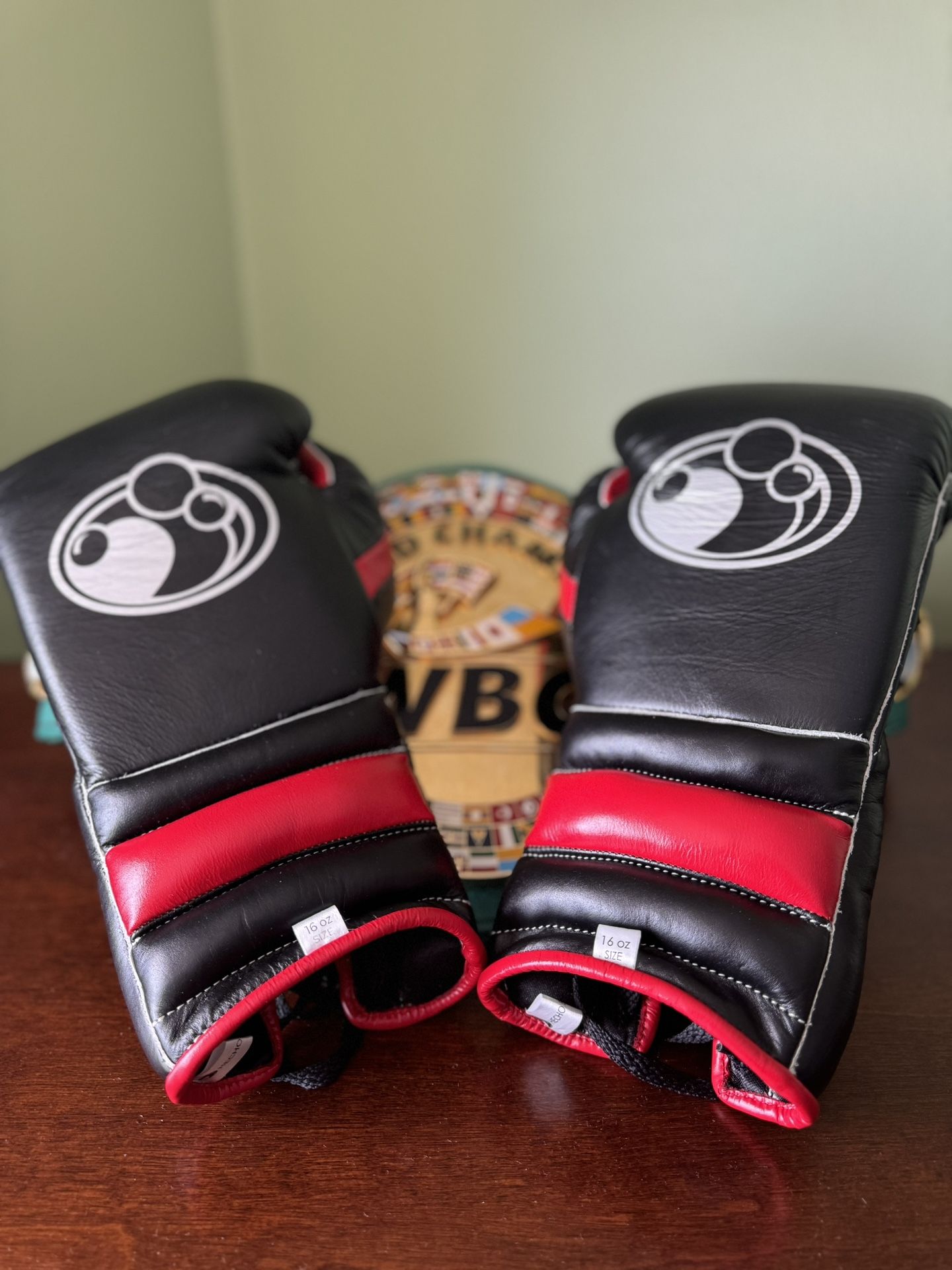 Grant Boxing Gloves 16 Oz Leather