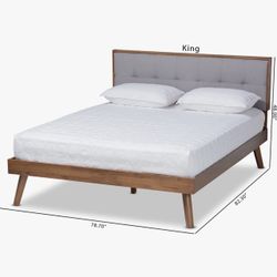 King Bed, Light Grey/Walnut