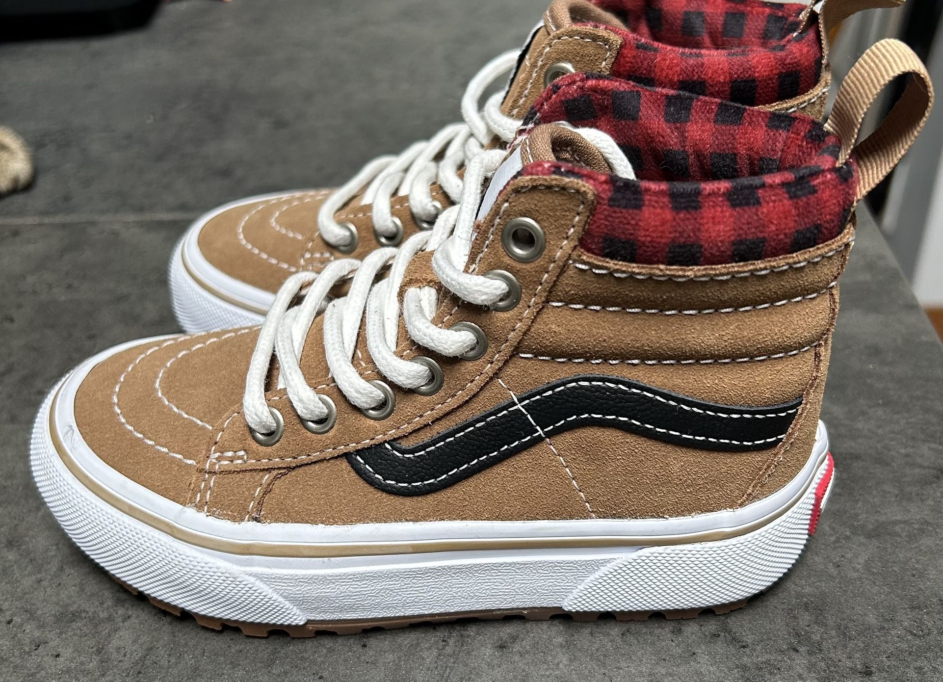Brand new Little Boys Vans Size 11