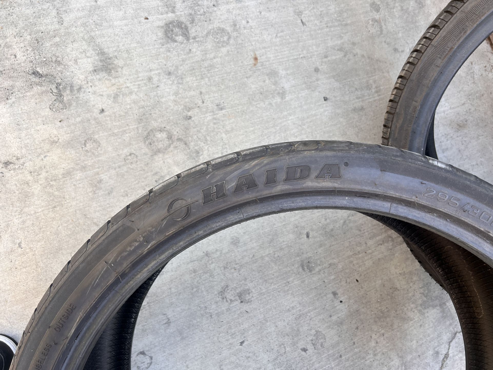 24s Tire