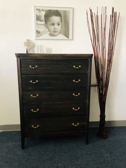 Beautiful All Black Stained Solid Wood Vintage Dresser! for Sale in Pasadena, CA - OfferUp Beautiful All Black Stained Solid Wood Vintage Dresser! for Sale in Pasadena, CA - OfferUp