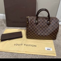 Louis Vuitton Speedy 30