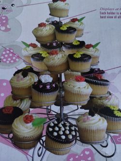 Metal Cupcake Stand