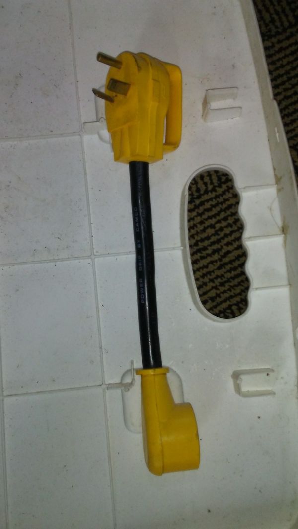 RV Electrical Adapter 30amp RV to 15/20 amp standard house receptacle