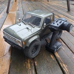 Element RC Enduro Sendero Trail/Crawler Truck Excellent Condition