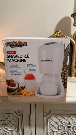 Hawaiian Shaved Ice S900A Snow Cone and Shaved Ice Machine