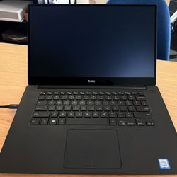 Dell XPS 15 7590