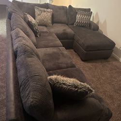 U Shape Sectional Couch