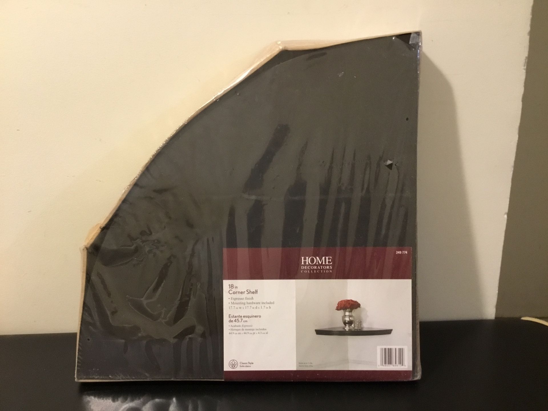 NIB Home Decorators Collection Espresso Finished 18' Corner Shelf