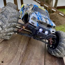 Brand new N Sealed  Extremely Big LAEGENDARY 1:10 Scale 4x4 Off-Road RC Truck - Hobby Grade Brushed Motor Truck!!!!