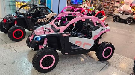 Canam Maverick X3 RS, ride-on, 4x4, leather seats, Bluetooth, mp4, screen for videos, remote Control, double 24v battery, EVA tires similar to rubber,