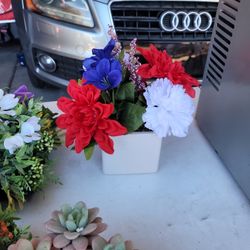 Little Arrangements  3.00