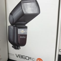 Godox V860 III