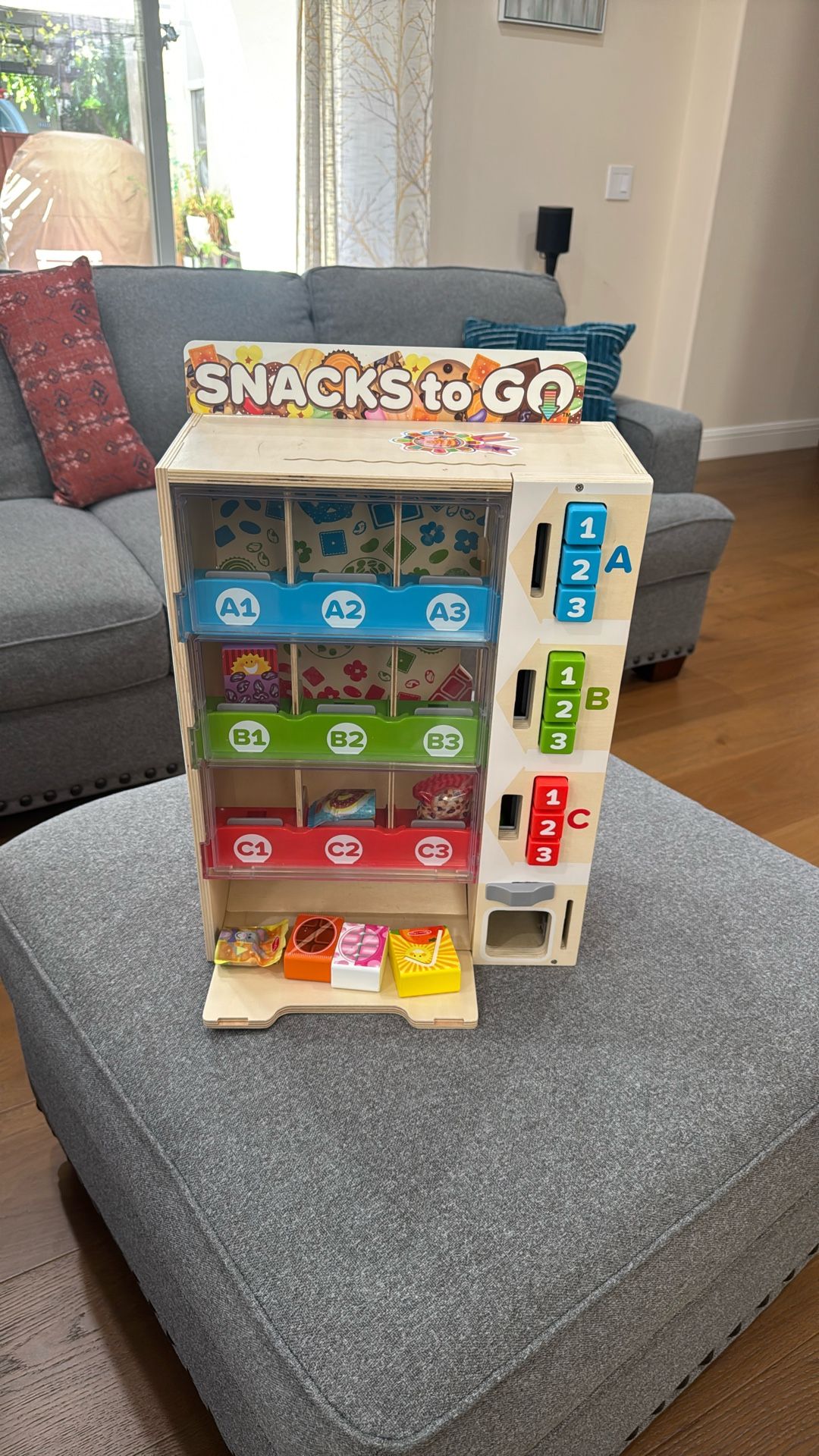 Melissa And Doug Vending Machine 