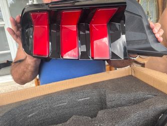 Tail lights 2024-2025 Mustang gt  both
