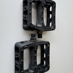 Bmx bike pedals