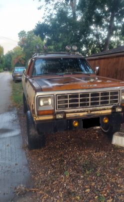 Dodge Ram Charger 95'
