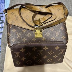 Louis Vuitton Hand Bag