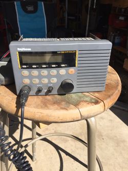 Raytheon - 202 VHF/ Hailer