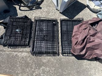 Dog Crates - 2 Medium - 1 Small $25 each