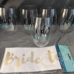 Bachelorette, Wedding Items 