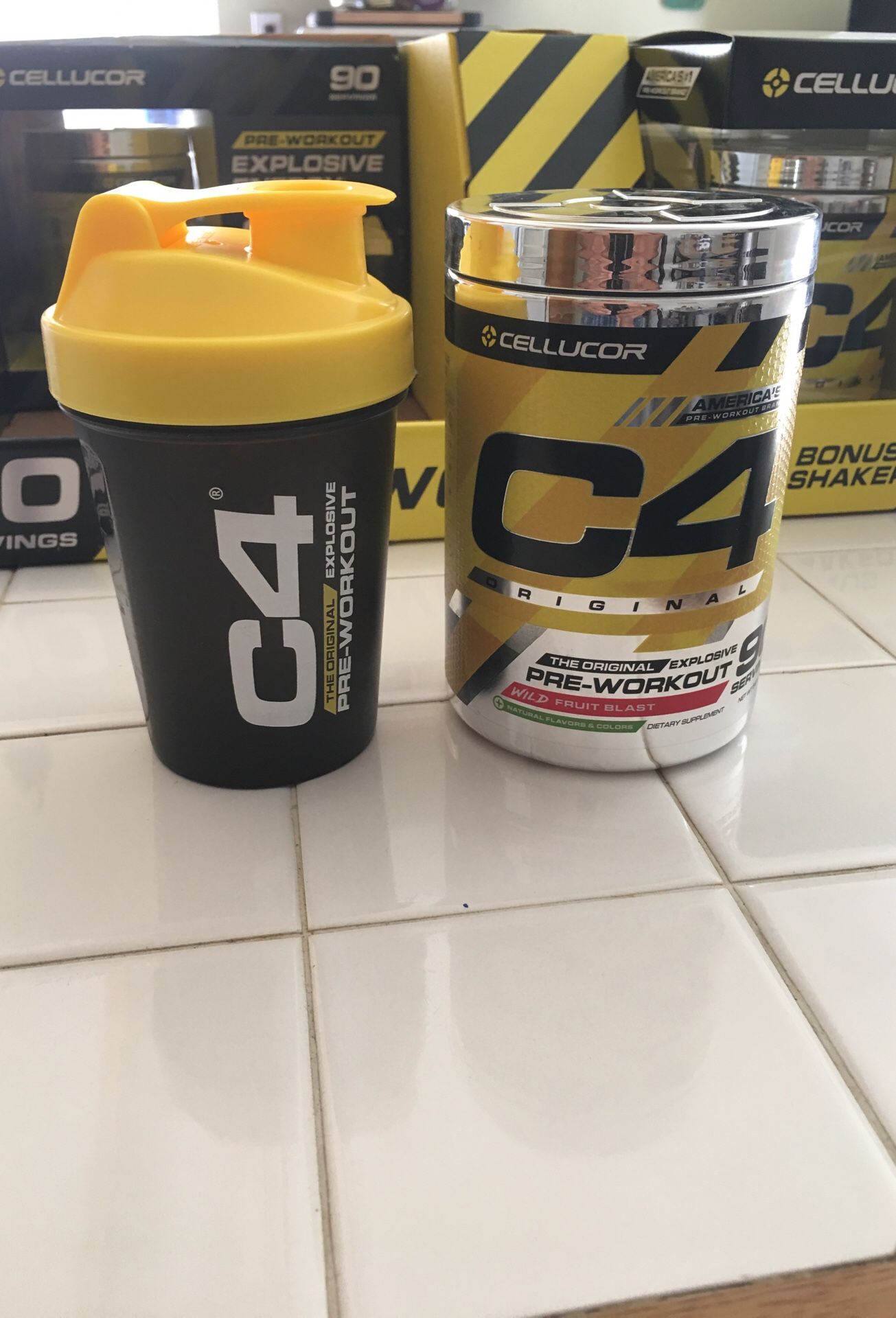 Pre Workout Cellucor C4 90 serving + Shaker Cup