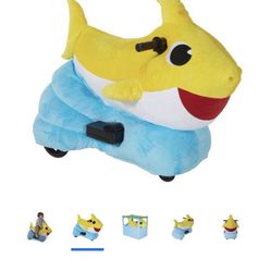 BABY SHARK PLUSH RIDE-ON 