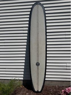 Longboard surfboard
