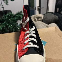 Velvet Converse