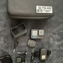 GoPro Hero 11 Black Bundle