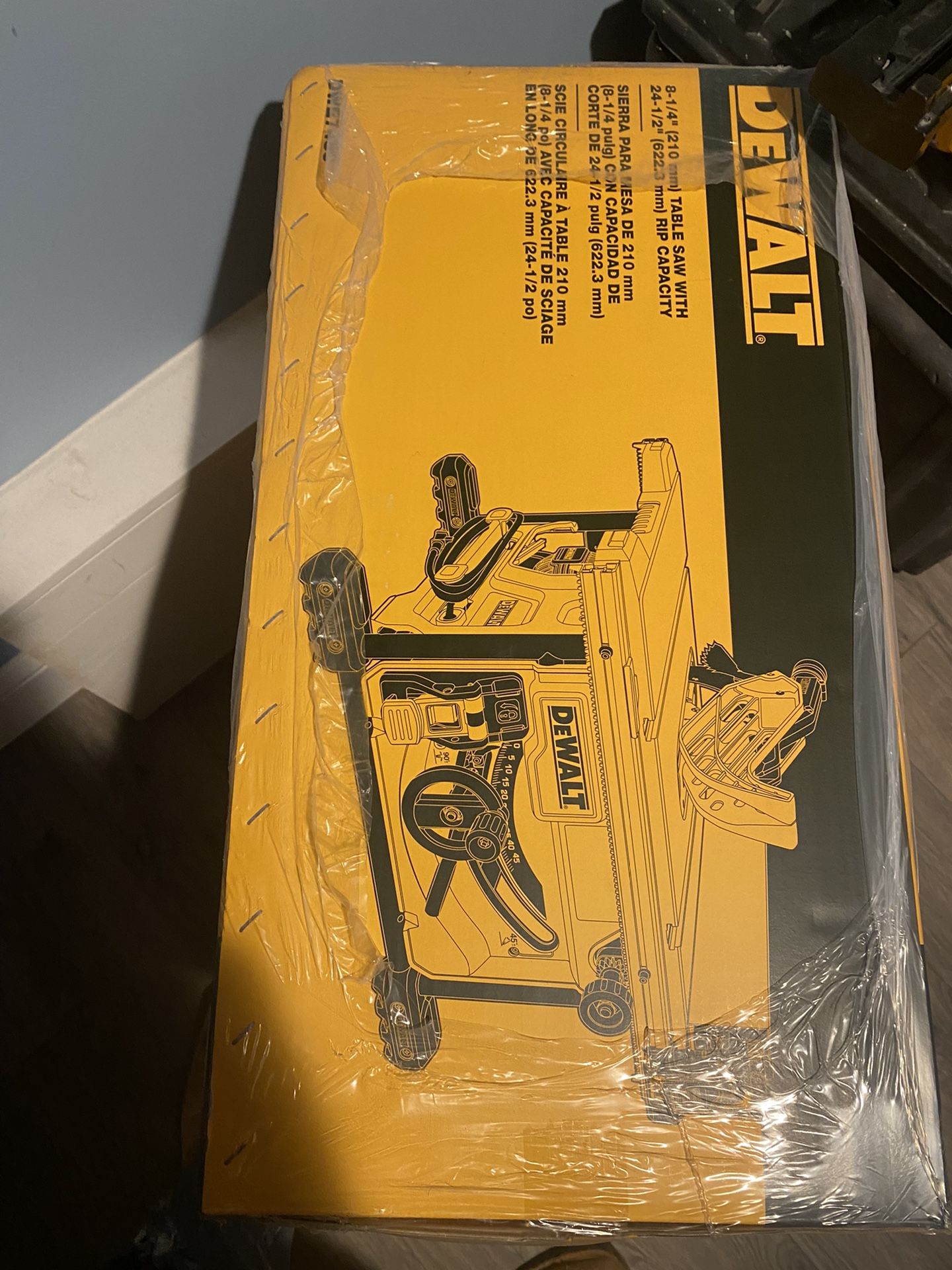 Dewalt 8 1/4  Table Saw