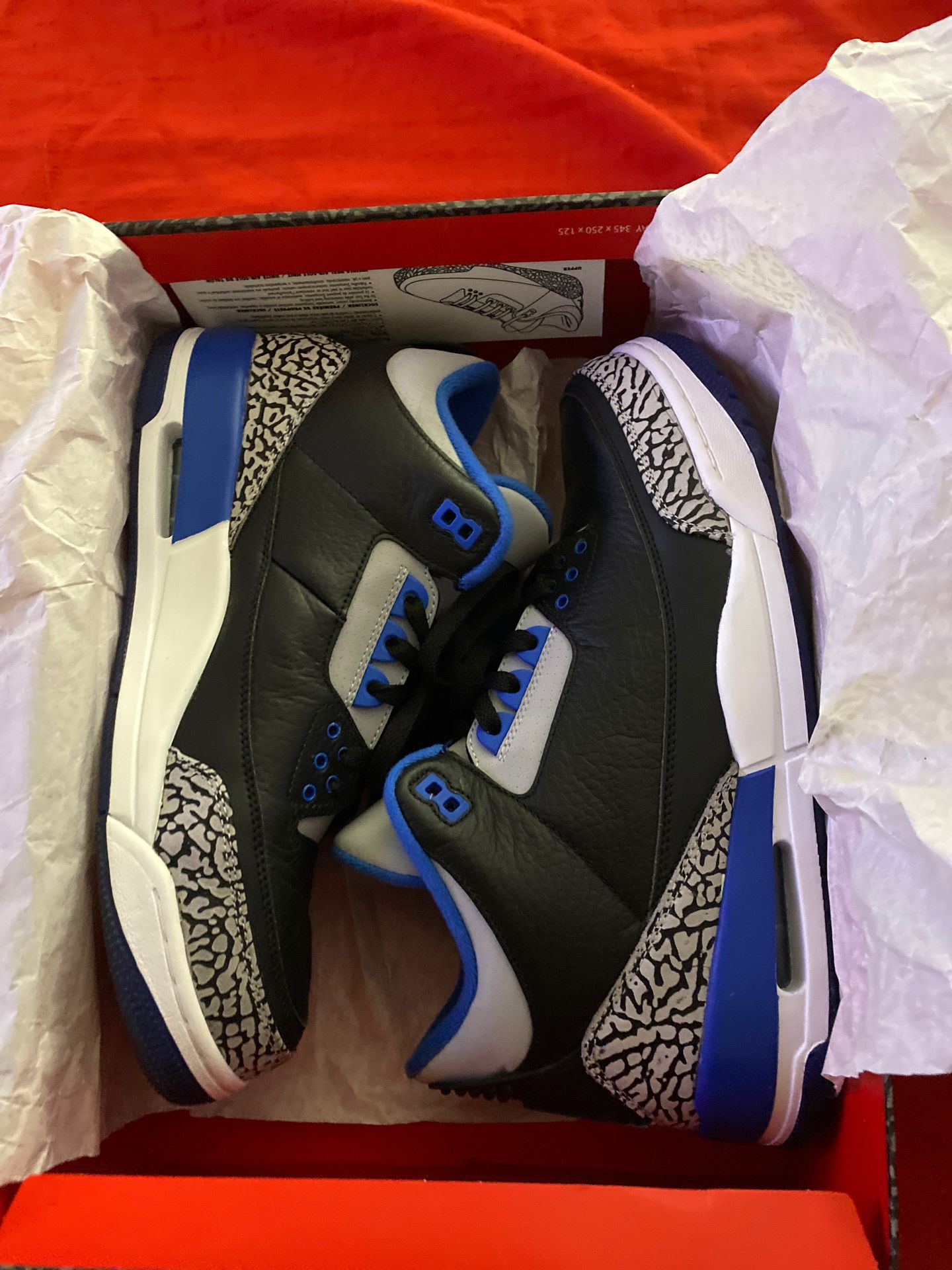 Jordan 3 no trades no lowball offers .Shoes excellent condition they are size 11 with OG box
