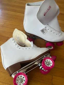 Chicago skates sz 9 white NWT
