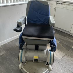 Hoveround MPV4/MPV5 electric (power) wheelchair | Power Chair • Electric Wheelchair – Works Great