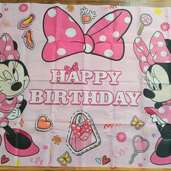 Pink Minnie Mouse Party Decoration.